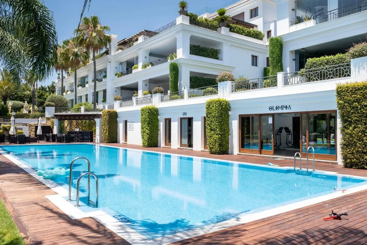Frontline Beach Ground Floor Apartment With Private Garden, Doncella Beach. Estepona Spain
